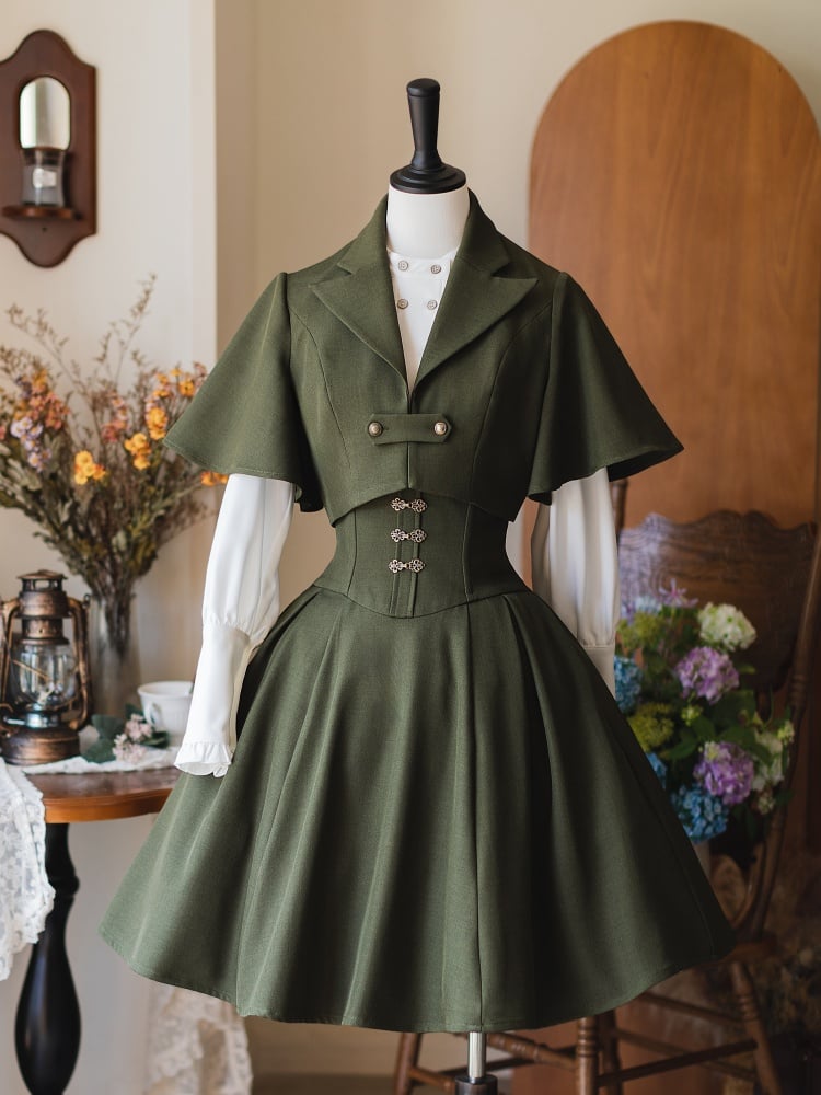 グリーンのノッチカラークロップドコート