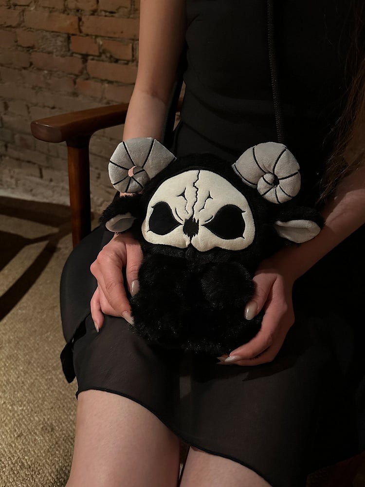 ブラックグリムアンドドール Y2K ゴシックバッグ ぬいぐるみ ホワイトリーパー