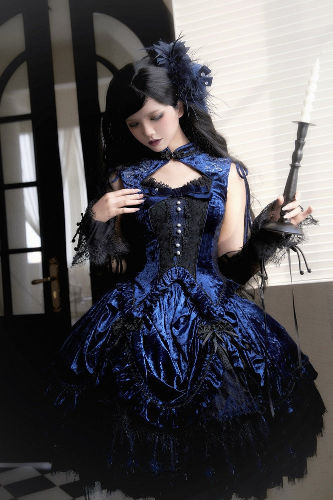 Dunkelblaues ärmelloses Oberteil aus Samt mit Cheongsam-Kragen und Schlangenknochen-Stickerei