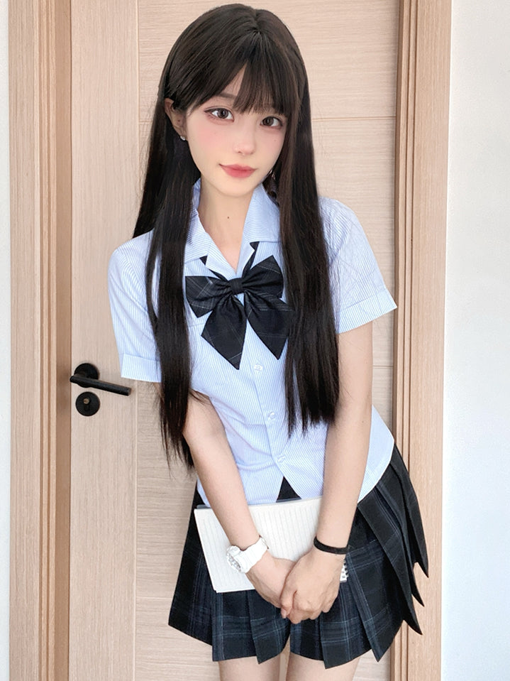 Short Sleeves Preppy Style Uniform Shirt Blue/Gray/Green Striped JK Pattern