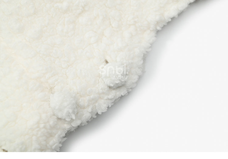 Süßes, mit Schneemann verziertes weißes Plüsch-Overallkleid