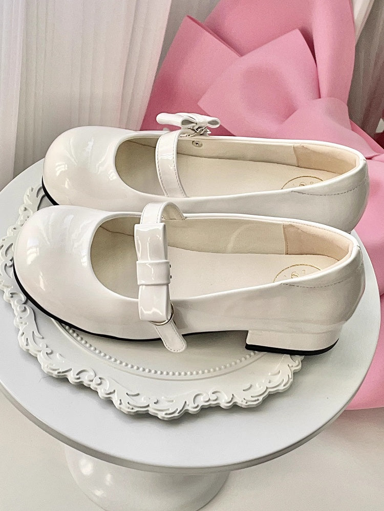 Janes Accents Snap-Fastening PU Mary with Low - Sweet Lolita Heel White Bow