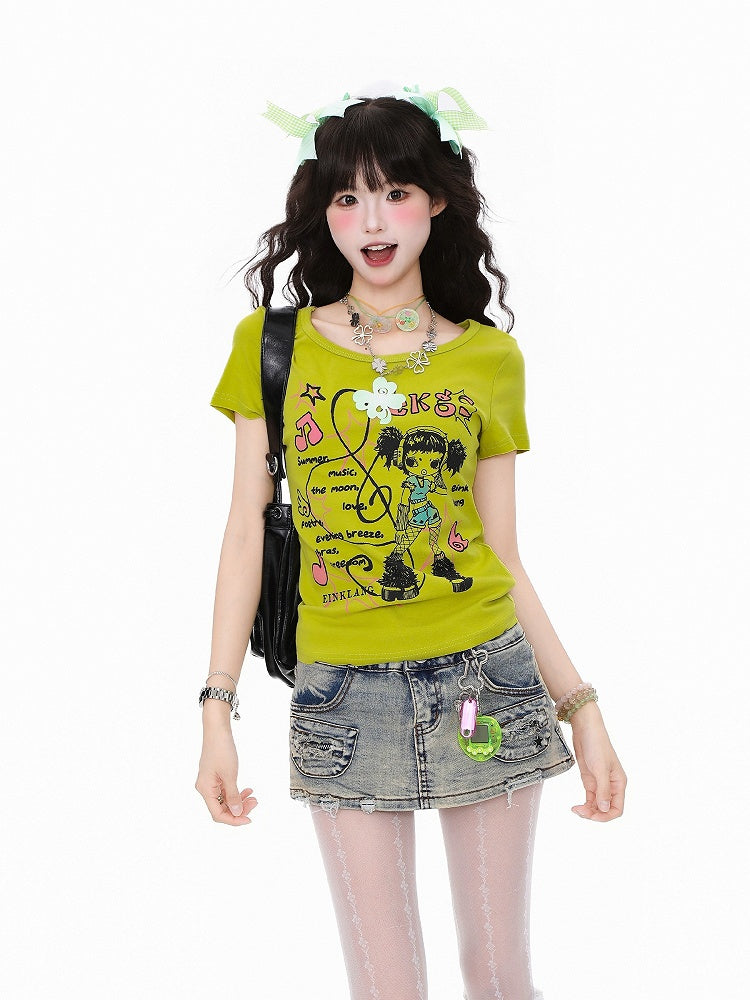 Green Fitted T-Shirt with Cartoon Girl
