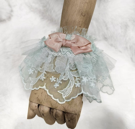 Wrist Cuffs Pink Lolita Lace Bow / Apricot Green