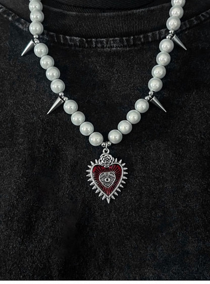 Red Heart-shaped Pendant Studded Beaded Necklace