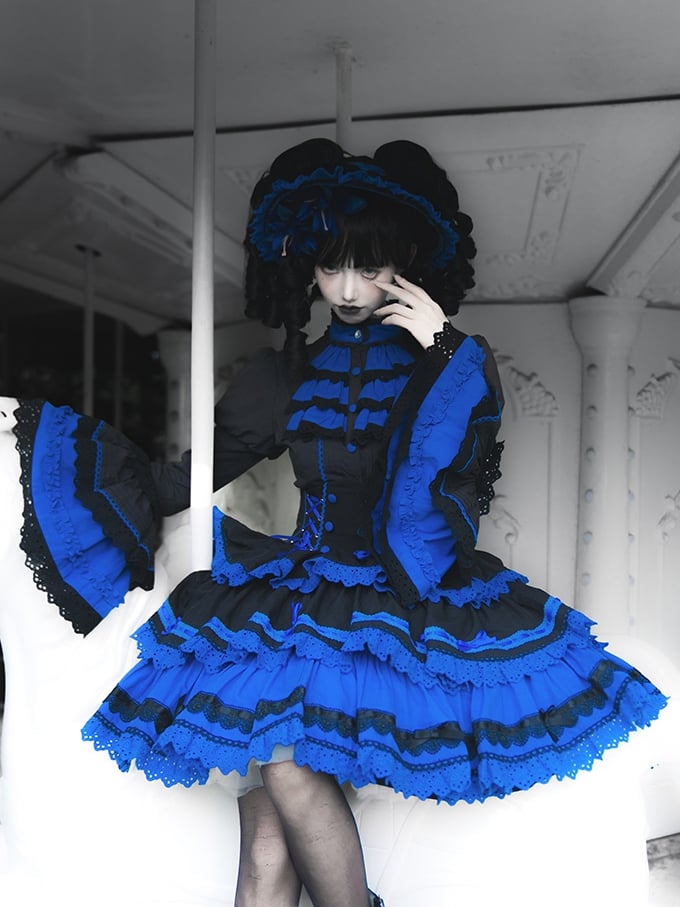 Klein Blue Shirt Sleeves Gothic Black Lolita Bell and