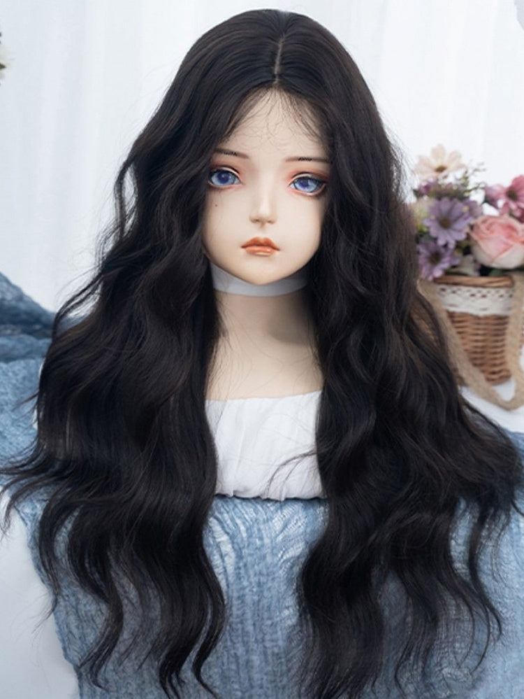 Schwarzer Tee, lange, gewellte Kunsthaarperücke mit Pony