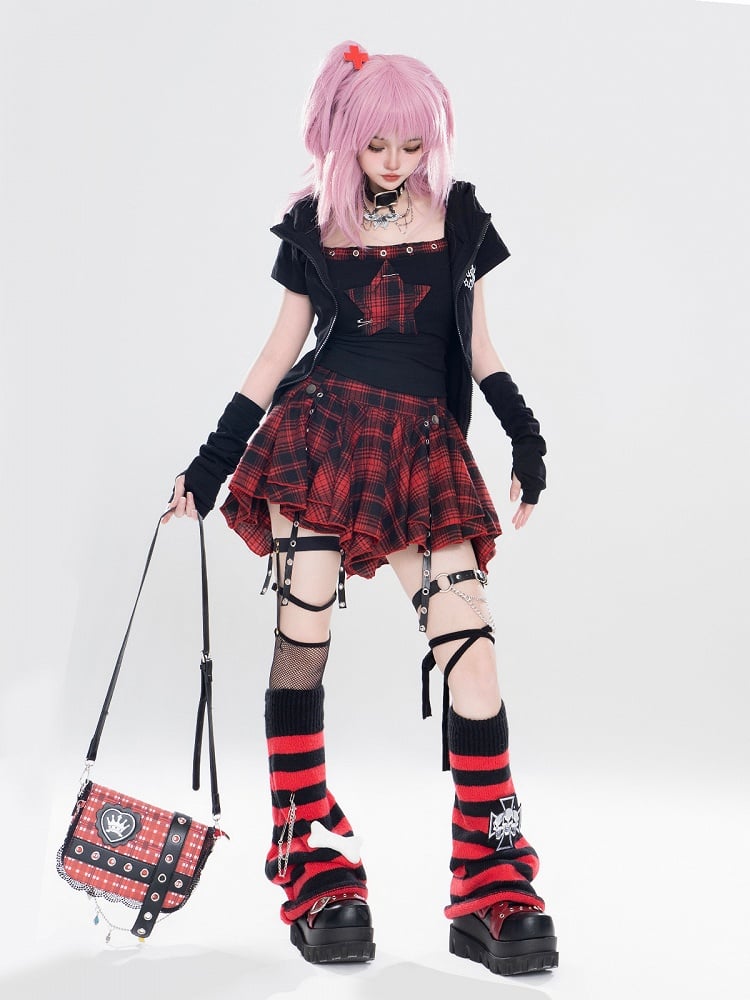 With Cami Applique Black Top Red Star Plaid