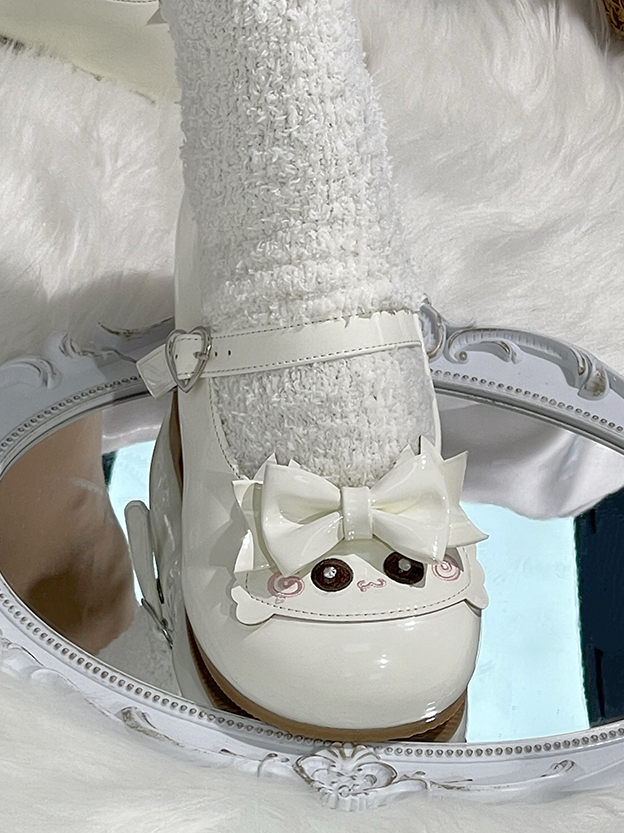 Sweet Lolita Crab Themed White Low Heels with Bow Decor & Snap Design