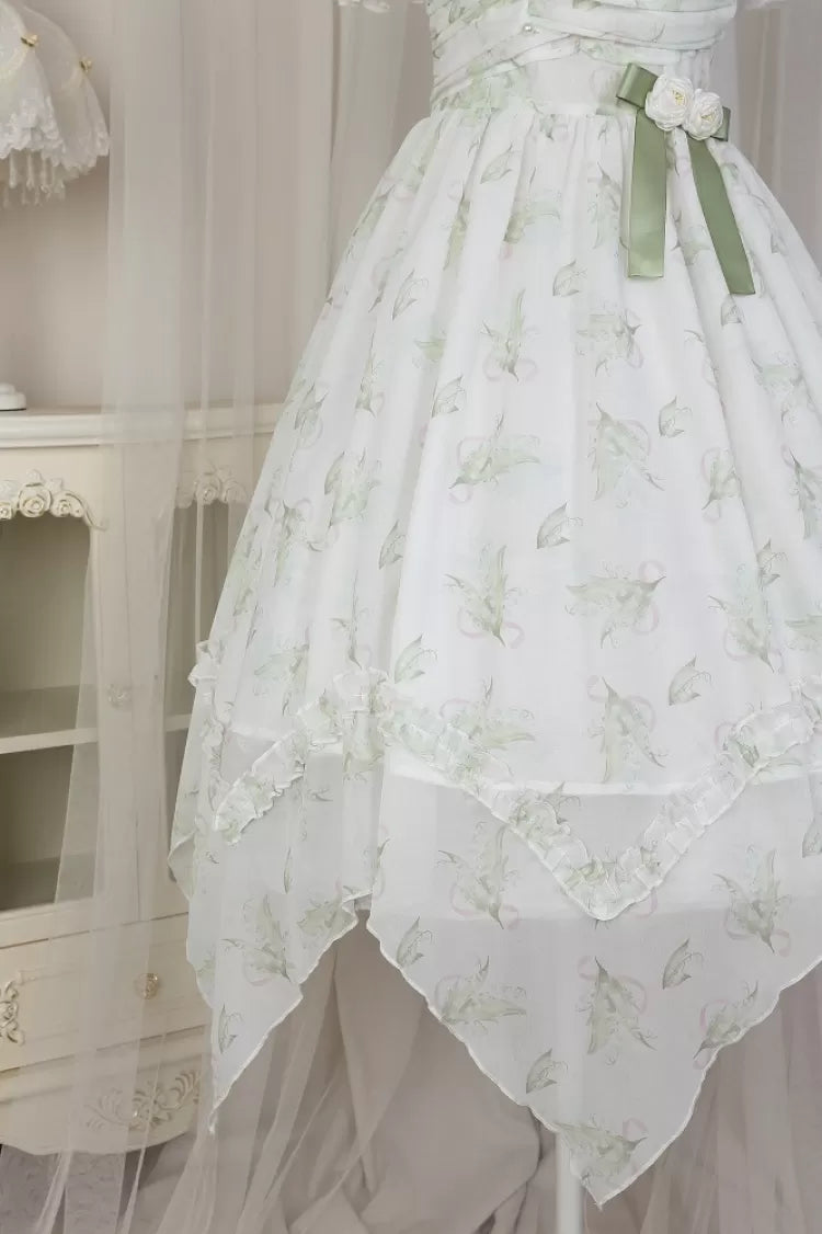 Saum des Valley Lily Light + Taschentuchkleids Grüner Druck