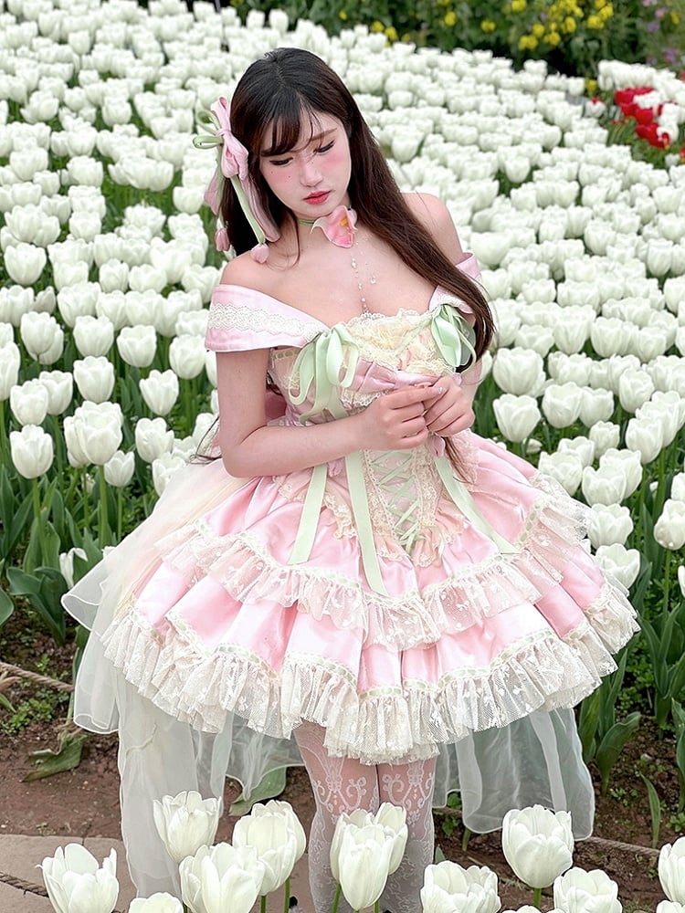 Fee und Korsett, grünes Kleid, rosa Thema Kei Tulip