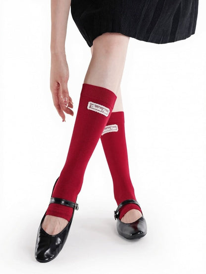 Ribbed Calf Socks with Letter Pattern - ModaSwings