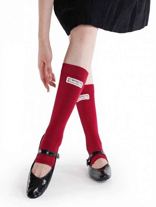 Ribbed Calf Socks with Letter Pattern - ModaSwings