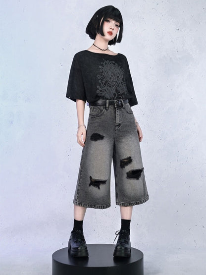 Gothic Black Detachable-Sleeve UV-Protection Tee with Sea Lily Print - Quirky Hut