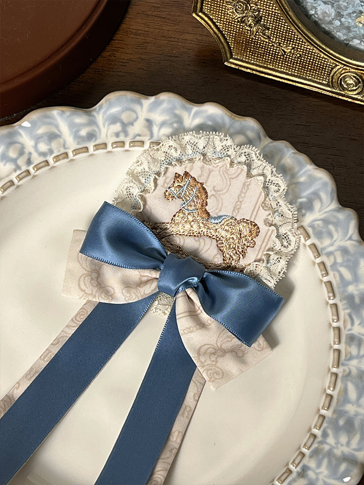Badge Blue / Rocking Embroidery Bowknot Brown Horse