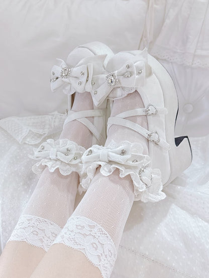 ホワイトヒール、ジェーンズ・メアリー・アクセント、ハイブロック、ベルベット・ケイ、ジライ・ボウ、オールドスクール・ロリータ