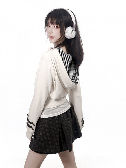 Hooded White Striped Pullover with Bear Graphic & Zip Trim, Fitted Waist - PINK SAVIOR