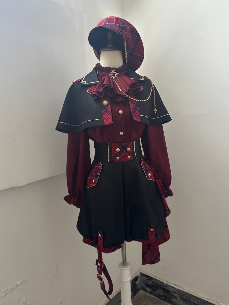 Rotes Ouji Lolita-Hemd mit Jabot-Kragen und Rüschenausschnitt und langen Ärmeln