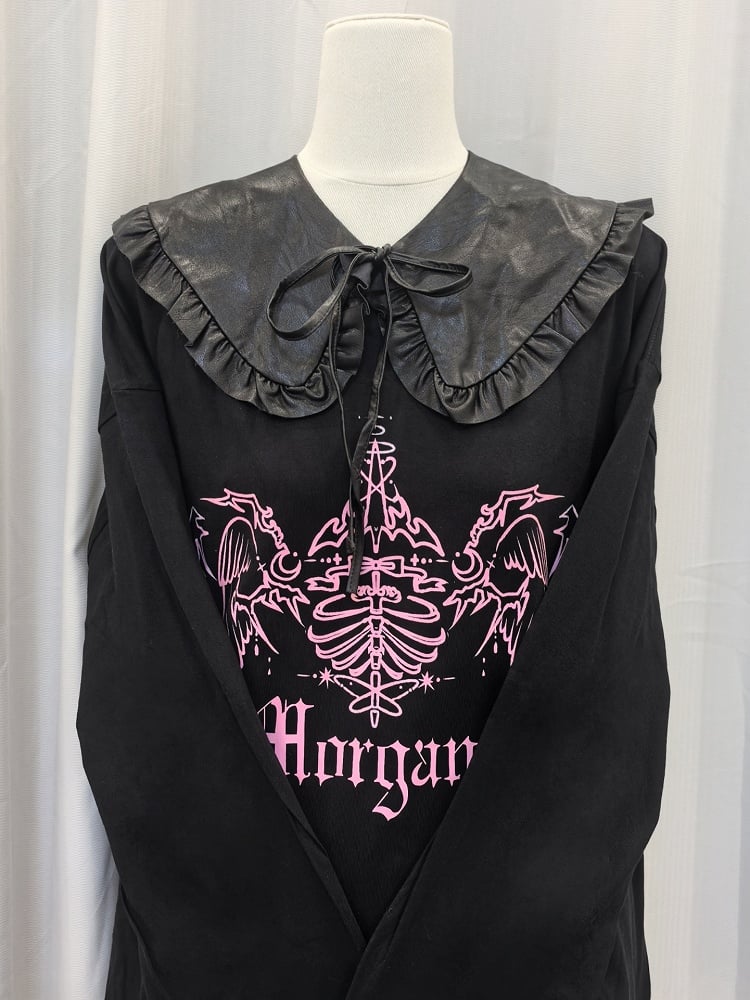 Jirai Kei – Schwarz-weißes Grafik-Top mit abnehmbarem Kragen