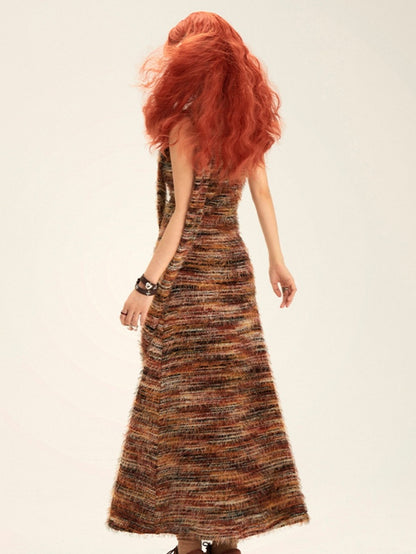 H-Line Close-fitting Matching Dress with Straps Striped Brown Knit Scarf Yellow Spaghetti