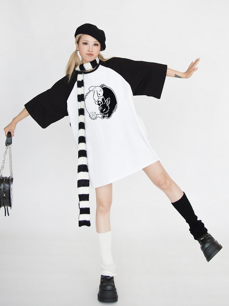 ブラック＆ホワイト バニープリント オーバーサイズ Tシャツ