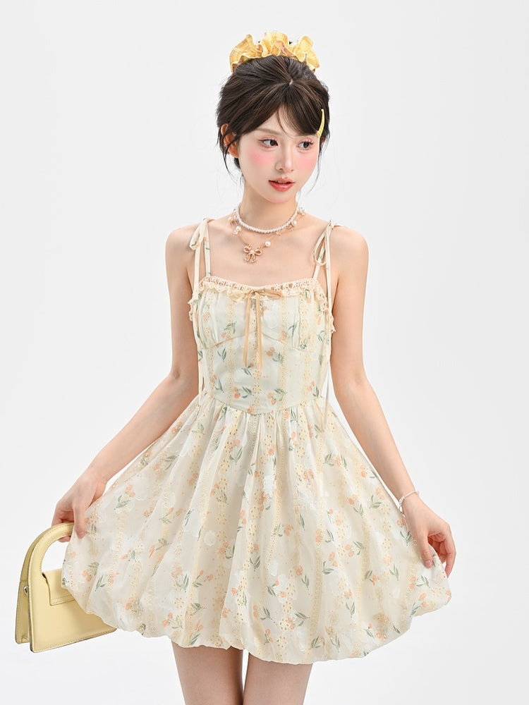 Bubble Sweet Kleid mit selbstbindenden Trägern Slip Apricot Blumenmuster Rock Urlaub