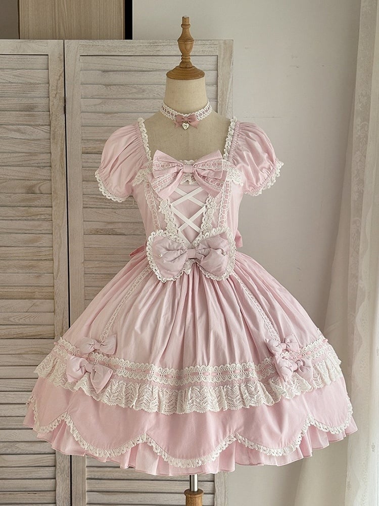 Lolita-Kleid mit Puff-Baumwolle und Ausschnitt, rosa, quadratisch, ein altes Kleid mit kurzen Ärmeln