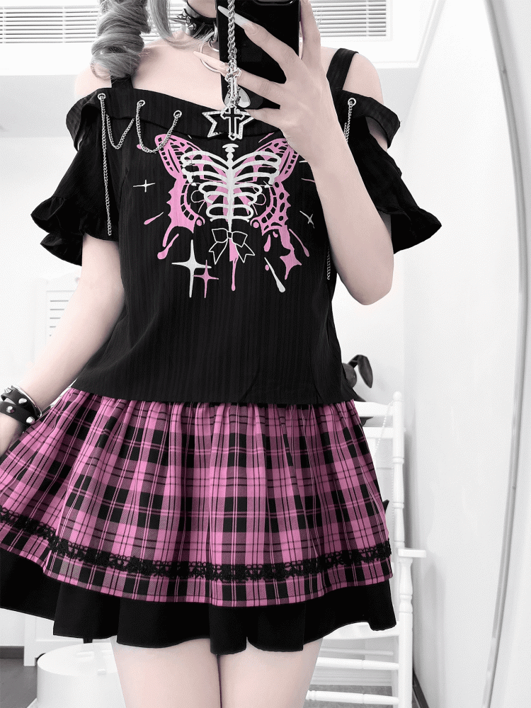 Embellished Neckline Butterfly Print T-shirt with Pink Plaid Y2K Chains Skirt Set Black