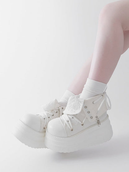 ホワイトパンクスパイダープラットフォームスニーカー