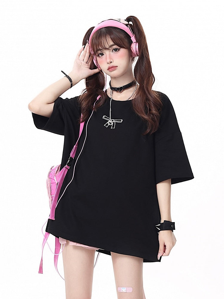 T-shirt with Details Multi-Color Black Ribbons Bow Lacing Back Print