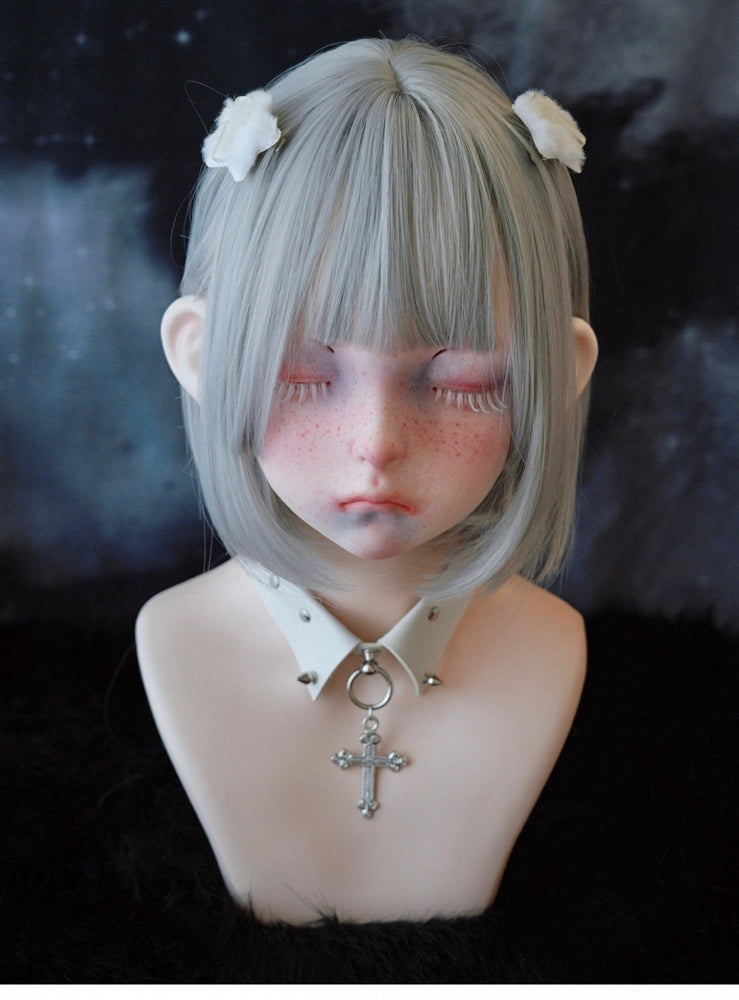 Weiße handgefertigte Haarspangen in Form eines Kreuzsterns aus Plüsch