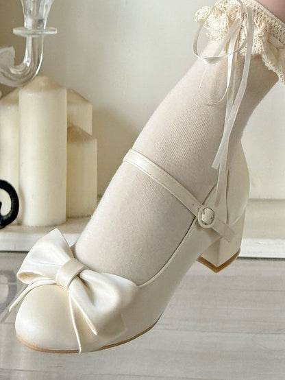 Mid-heel Creamy White Classic Mary Janes in PU - Delicate Top Bow & Round Clasp