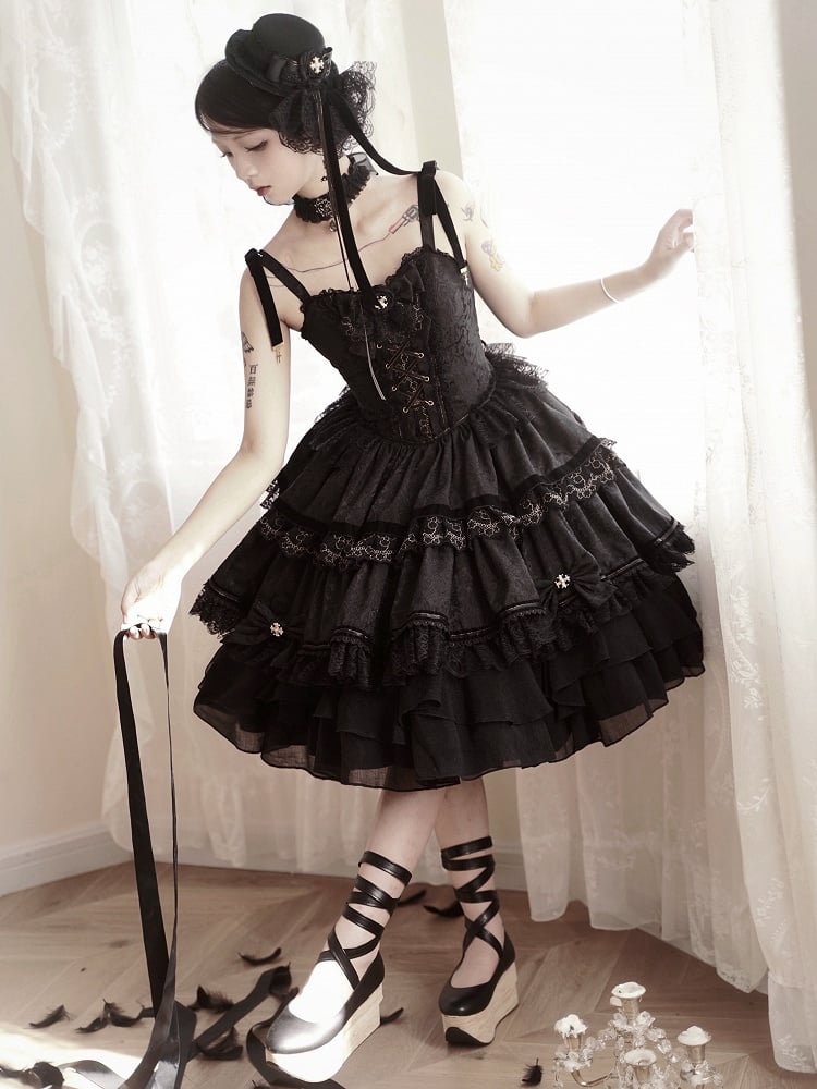 Kuro Lolita Natural Waist Princess Corset Jumper Skirt in Black, Size S - Golden Koi Forest