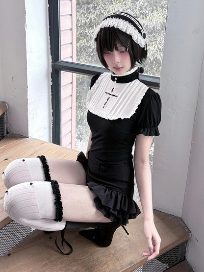Ruffled Black Gothic-Style Shorts - Damn Girl