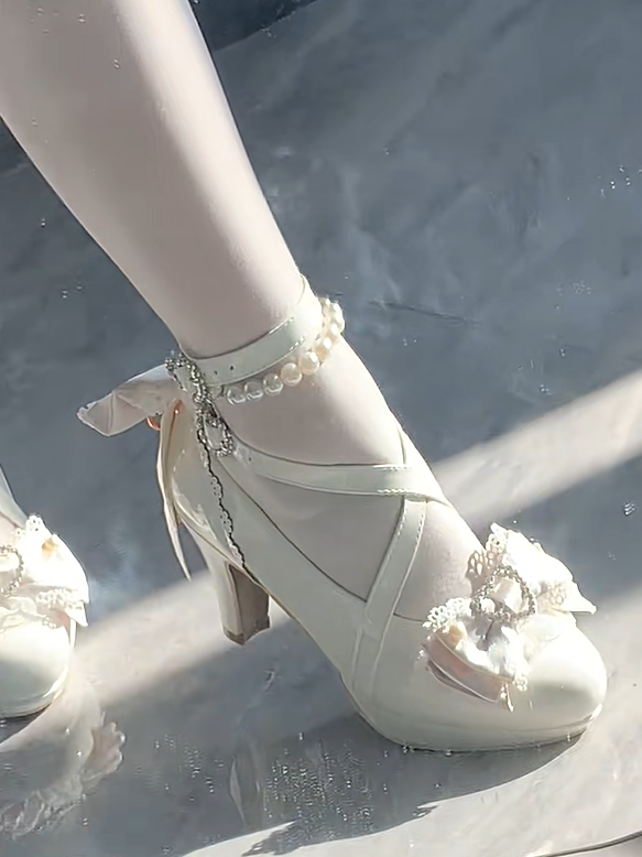 Hime Heart-shaped Design Lolita Snap Accents with Mary White Janes Rhinestone Bow