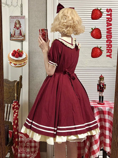 プラスサイズ対応のワインレッドのスイートドレス、ピーターパンカラーワンピース