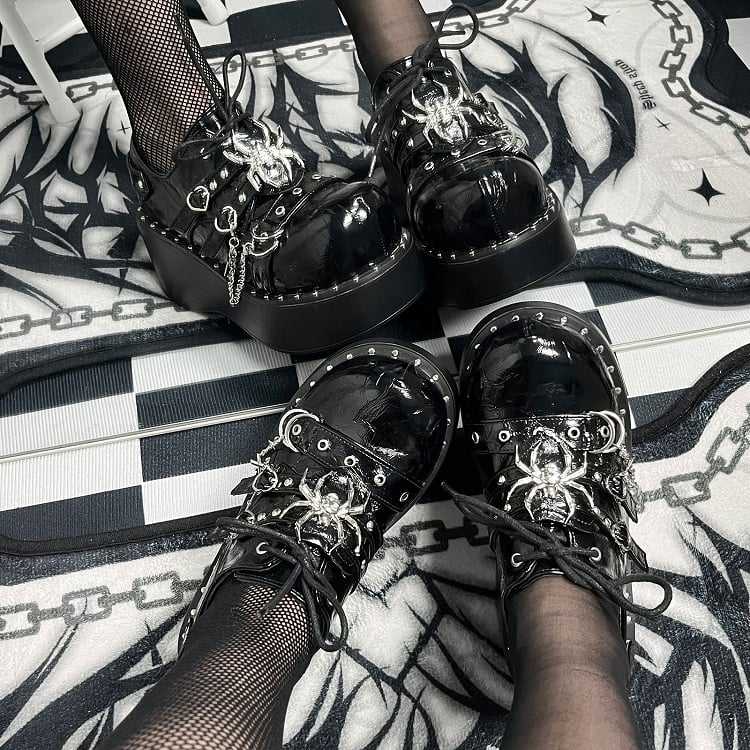 Punk Textured Black Spider Design Buckle Strap Stud Platform Shoes