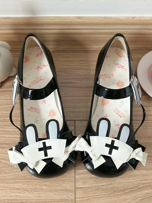 Sweet Black Lolita Mid-heel Shoes - PU Leather with Medical Bunny Motifs & Bowknot Details