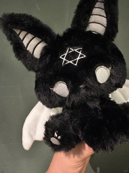 黒とグレーのゴシックバットぬいぐるみ