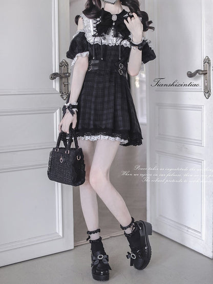 Trim Jirai Pattern Open in Dress Kei Plaid Lace White Shoulder with Lace-up Black Neckline