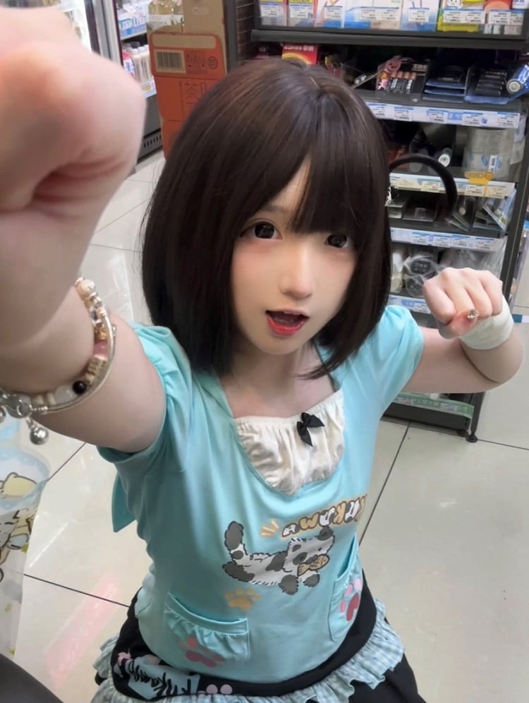 Two-piece with Hoodie Pocket Kawaii Design T-shirt Daily Blue Cat-ear Hood Details