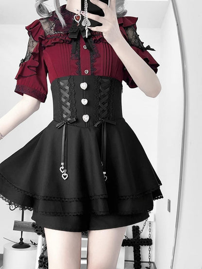 Jirai Kei – Schwarzer Skort mit hoher Taille und Schnürung und Herz-Strasssteinen