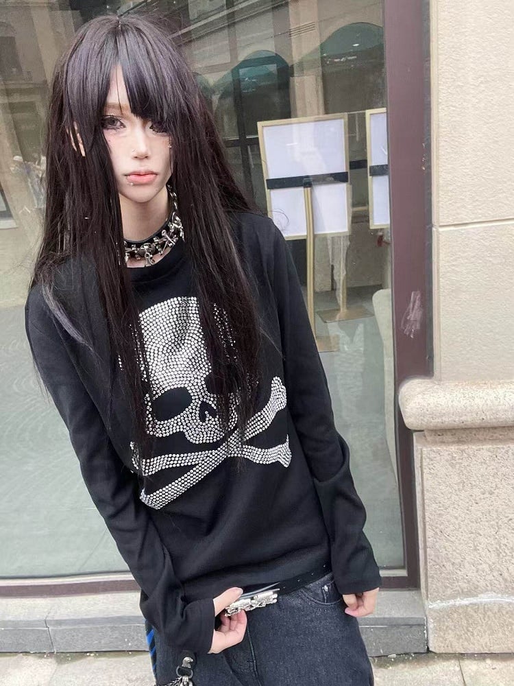 Silver Skull Rhinestone Top with Round Neck and Long Sleeves - DETW OnLine