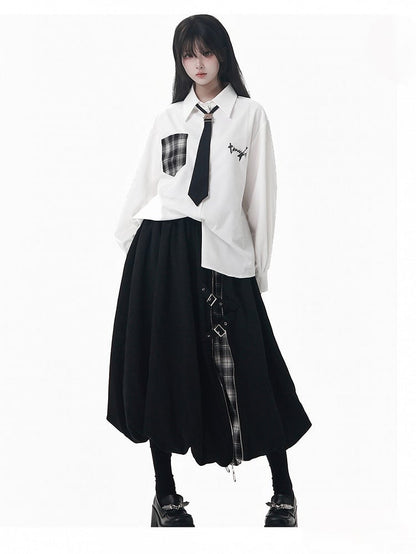 Patchwork and Tea Black Buckle with Bubble Detail Length Plaid Strap Skirt