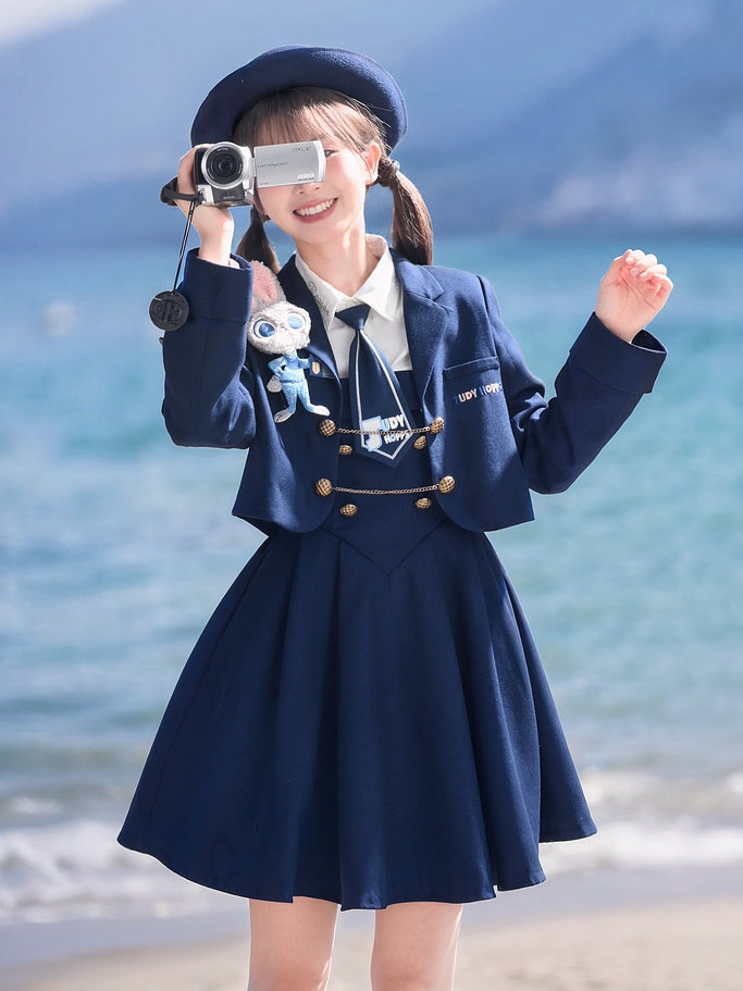 Preppy Cropped Blazer im Kettendesign Dunkelblau