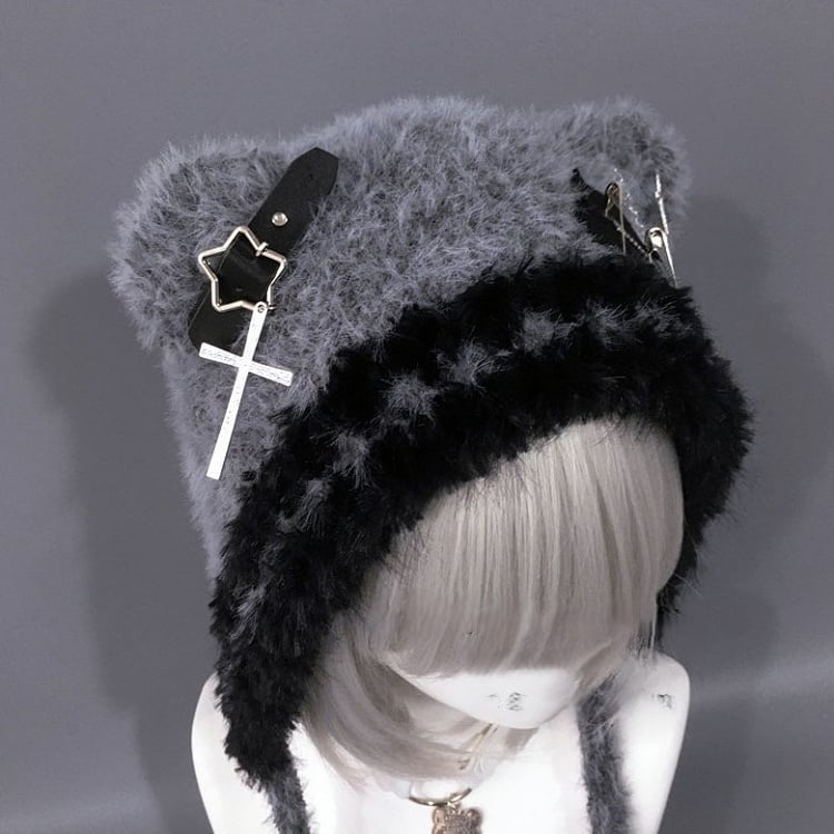 Bonnet Beanie avec boucles d'oreilles et ours en tricot gris en peluche