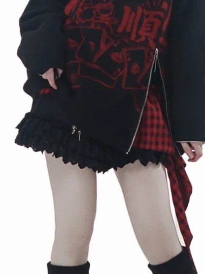 Tiered Handkerchief Y2K and Hem Black Skort with Star Red Plaid Chain
