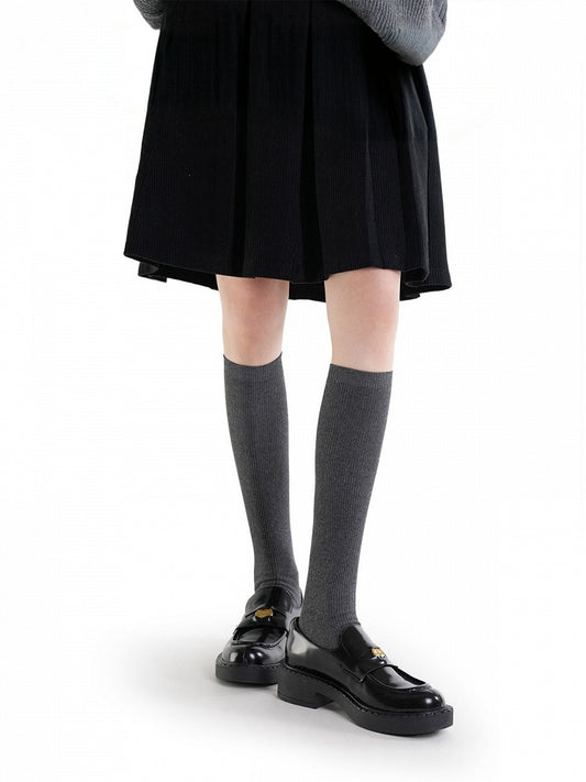 Solid Ribbed Calf Socks - ModaSwings