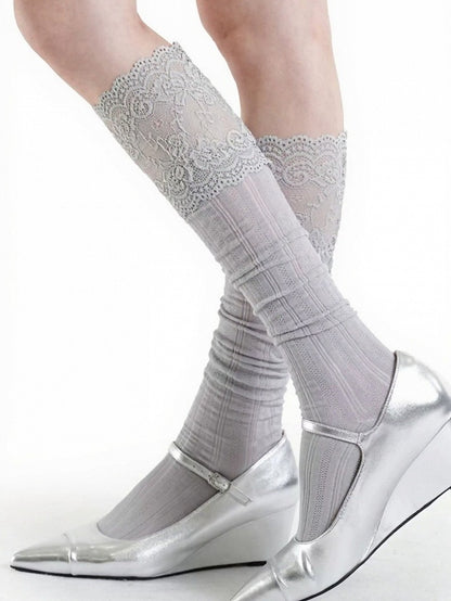 4-Color Lace Trim Calf Socks with Stripe Pattern - ModaSwings