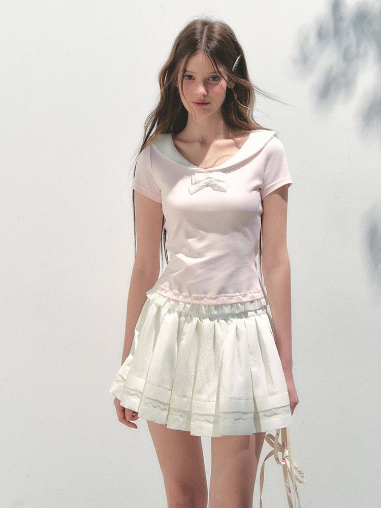 White and Skirt Kawaii Ruffled Pleats Details with Lace